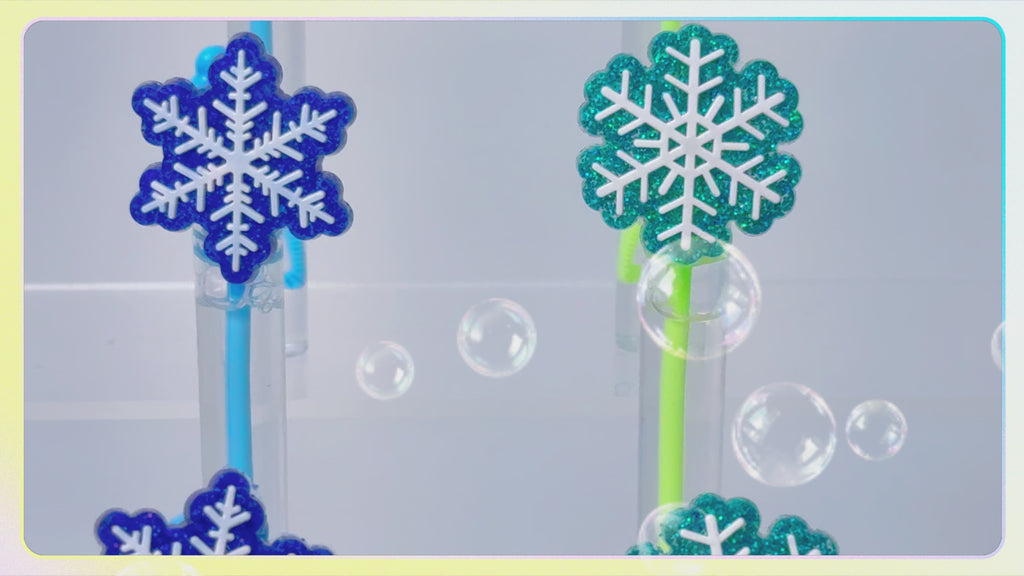 24-Pack Snowflake Bubble Wands – Party Favors, Goodie Bag Stuffers & Piñata Fillers for Winter Holiday & Christmas Parties